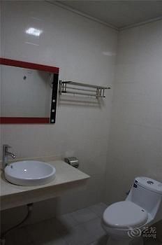 Xunji Hotel Ťiou-čaj-kou Exteriér fotografie