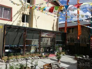 Xunji Hotel Ťiou-čaj-kou Exteriér fotografie